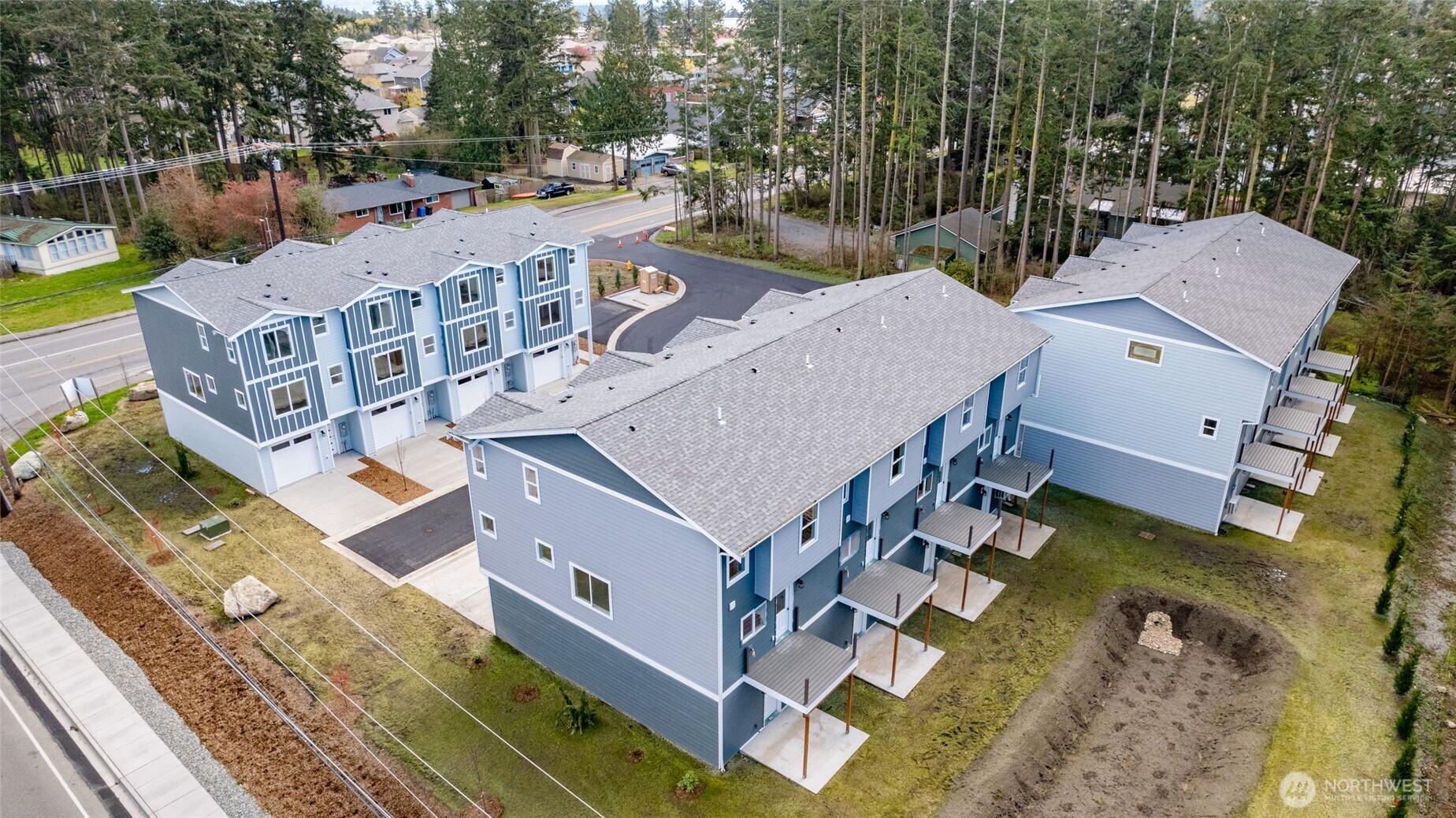 945 NW Heller Street #C2, Oak Harbor, WA 98277