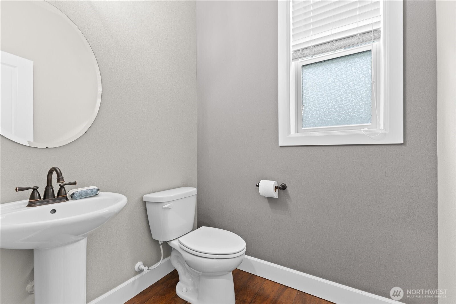 20048 94th Drive NE, Bothell, WA 98011-2348