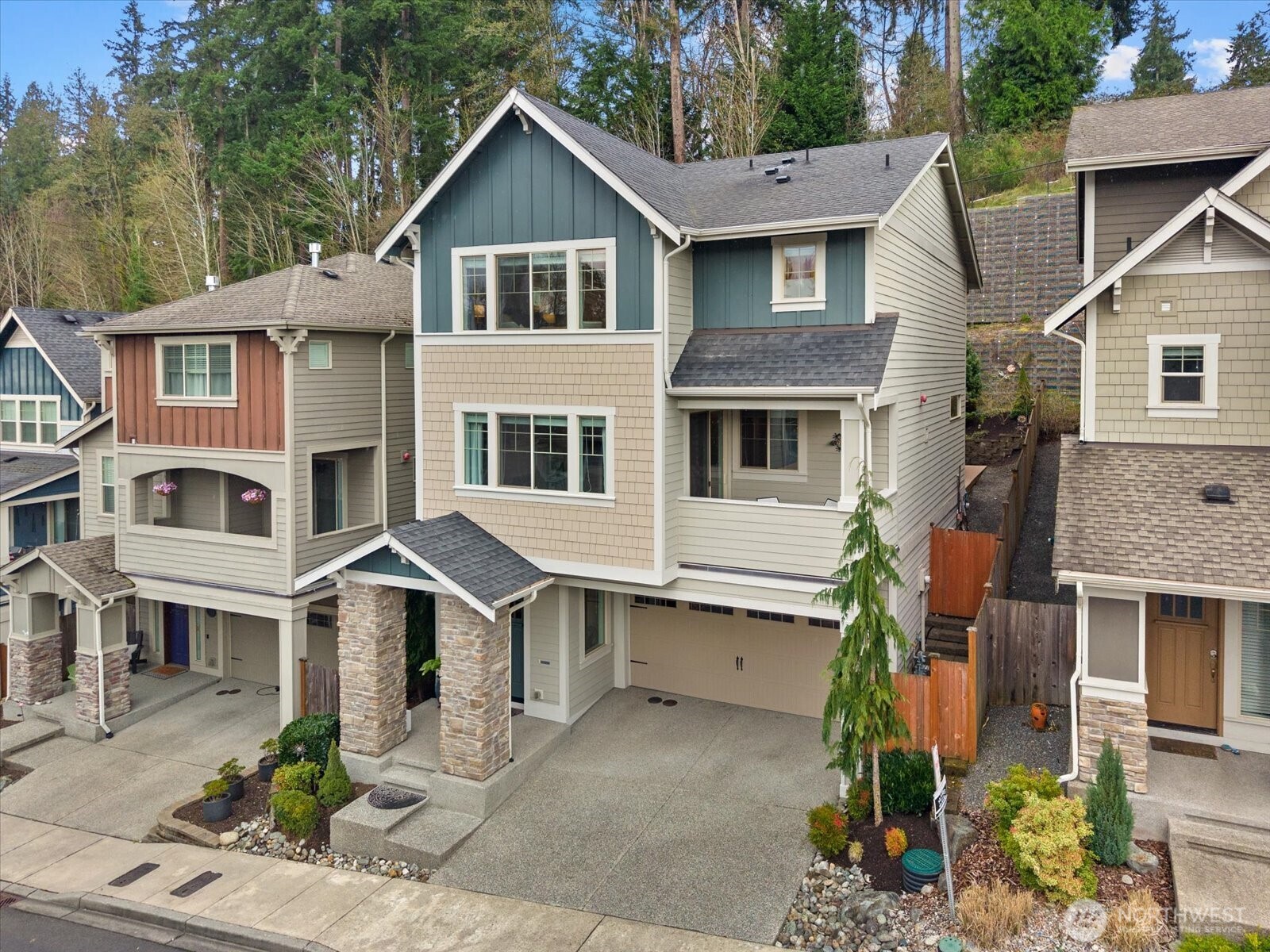 20048 94th Drive NE, Bothell, WA 98011-2348