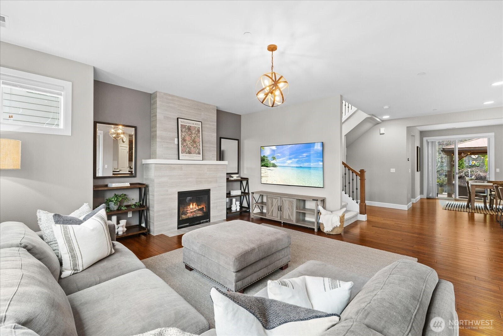 20048 94th Drive NE, Bothell, WA 98011-2348