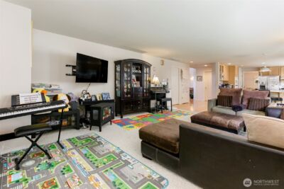 8534 126th Place SE, Newcastle, WA 98056 - Photo 13