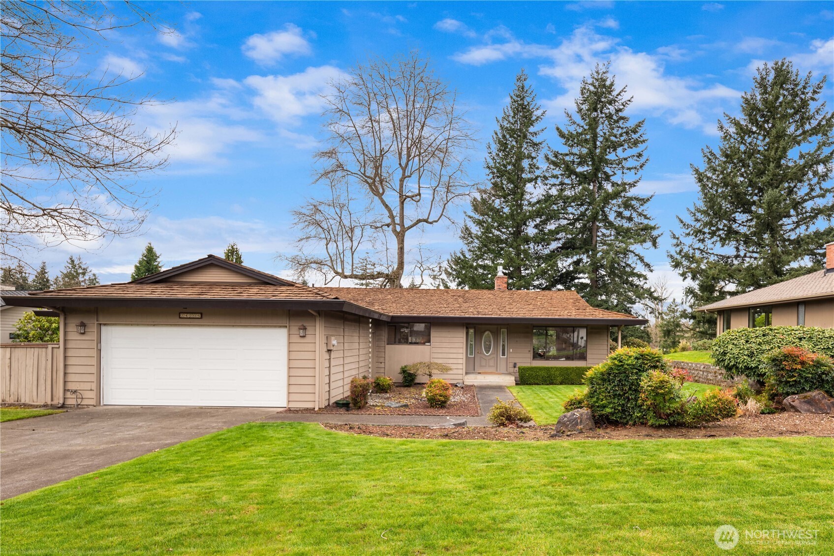 24205 138th Avenue SE, Kent, WA 98042