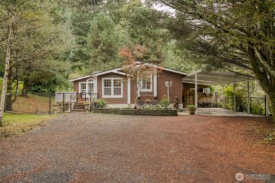 4214 Wishkah Road , Aberdeen, WA 98520