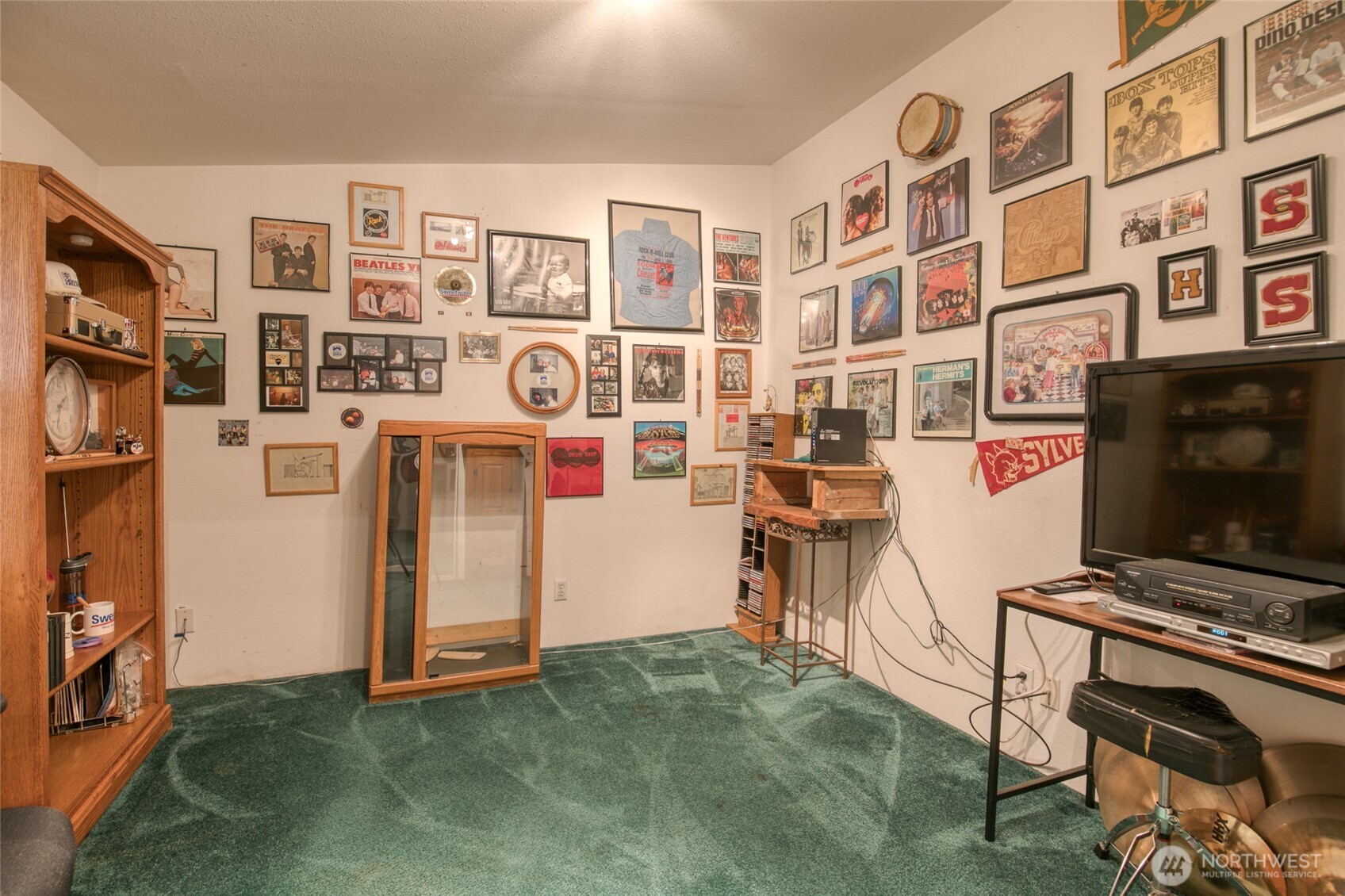 4214 Wishkah Road , Aberdeen, WA 98520