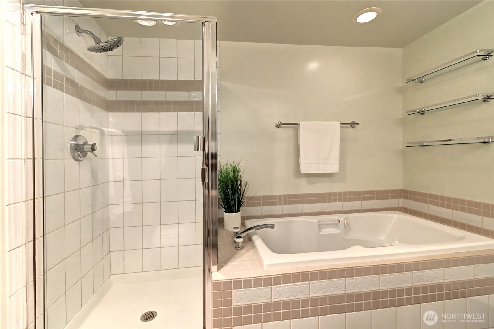 11011 NE 12th Street #202, Bellevue, WA 98004