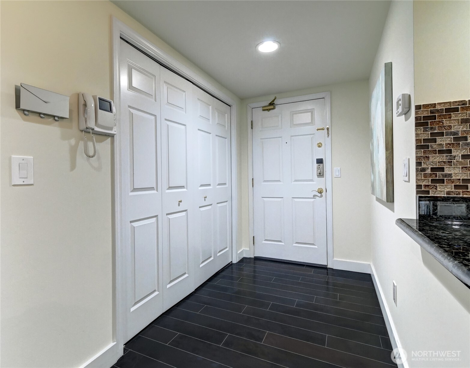 11011 NE 12th Street #202, Bellevue, WA 98004