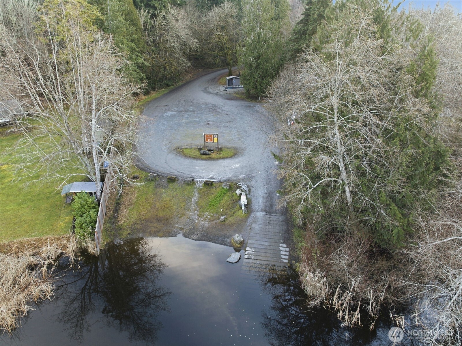 34323 Tanwax Drive E, Eatonville, WA 98328