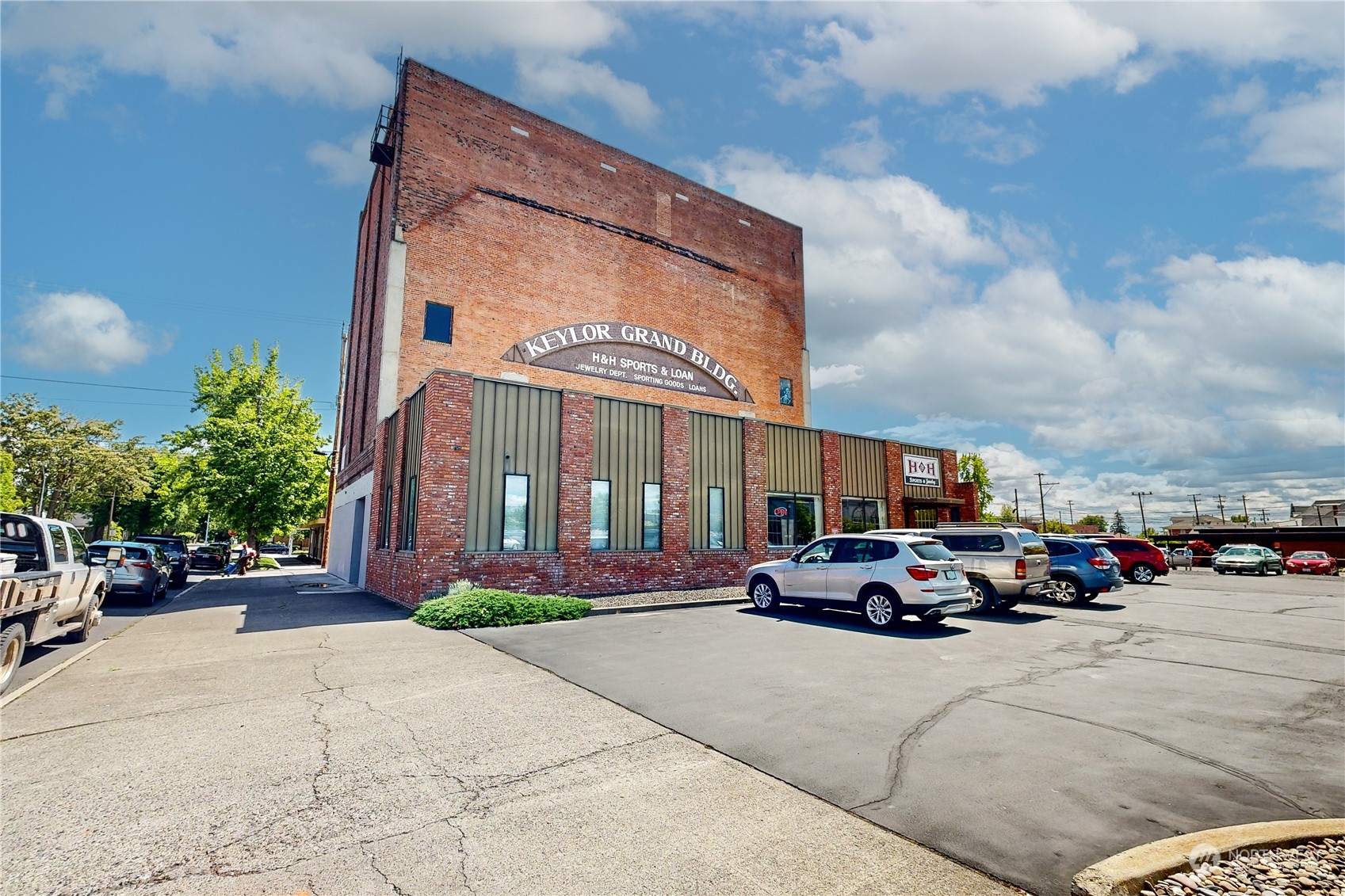 203 Alder , Walla Walla, WA 99362