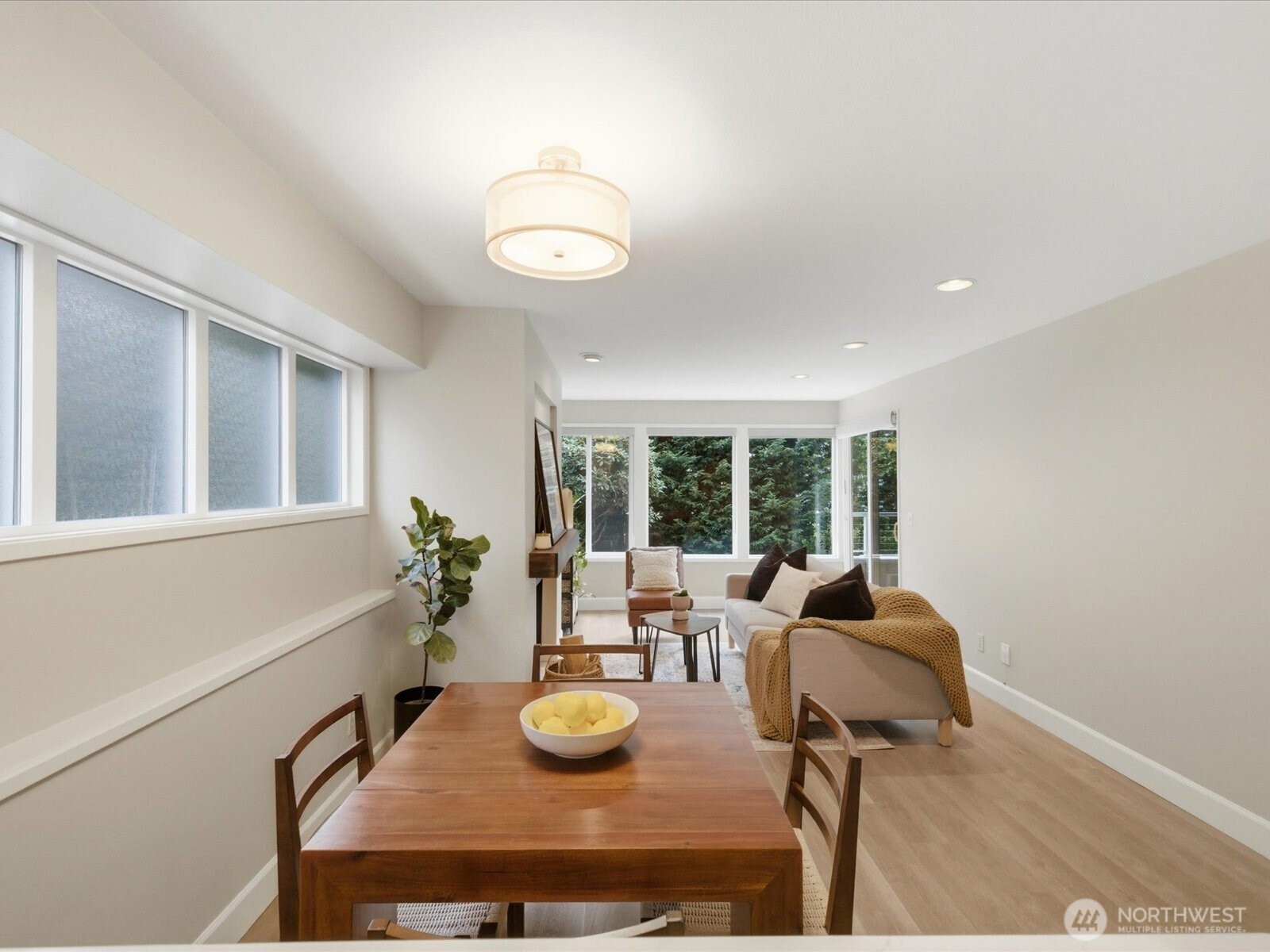 1400 Taylor Avenue N #201, Seattle, WA 98109