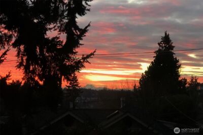 3955 Phinney Avenue N, Seattle, WA 98103 - Photo 24