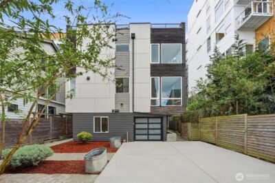 2512 Yale Avenue E #B, Seattle, WA 98102 - Photo 1