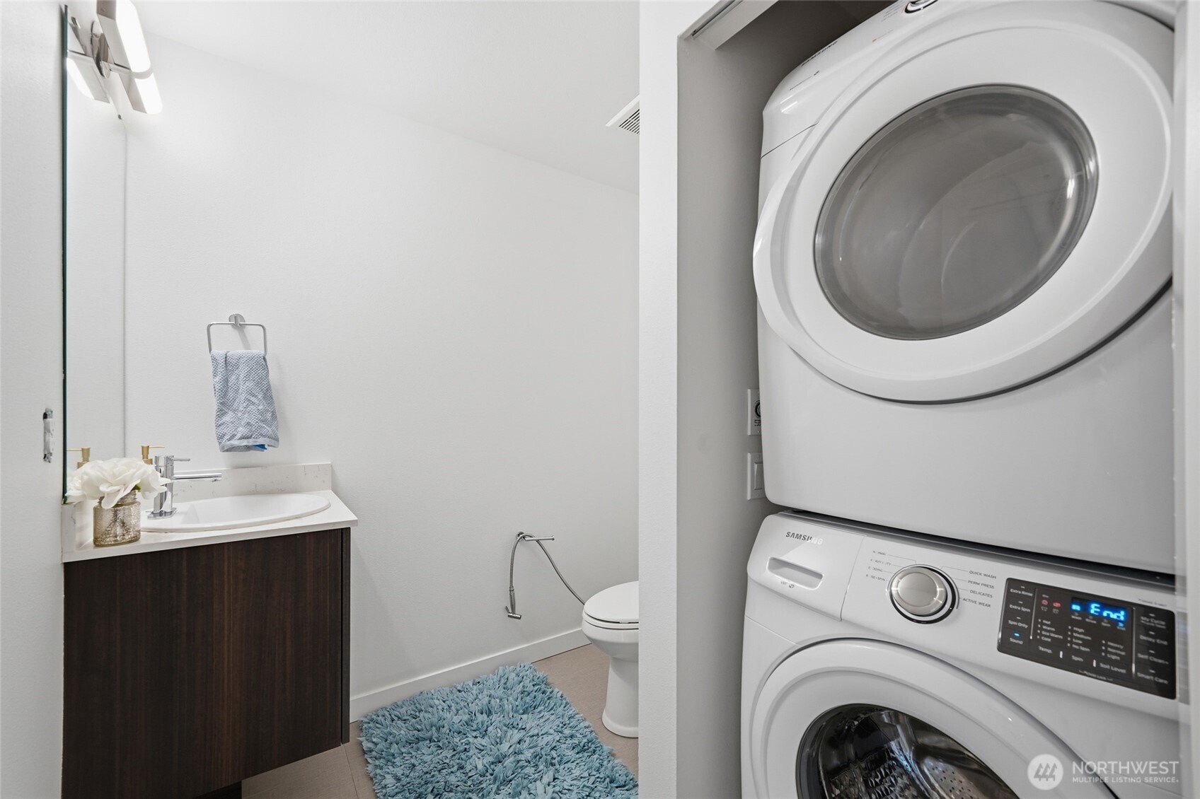 2512 Yale Avenue E #B, Seattle, WA 98102