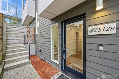 2512 Yale Avenue E #B, Seattle, WA 98102 - Photo 31