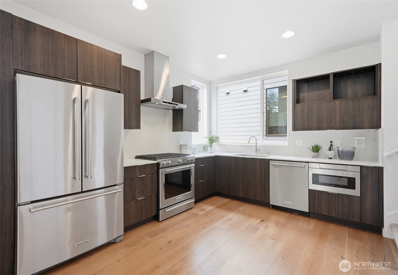 2512 Yale Avenue E #B, Seattle, WA 98102