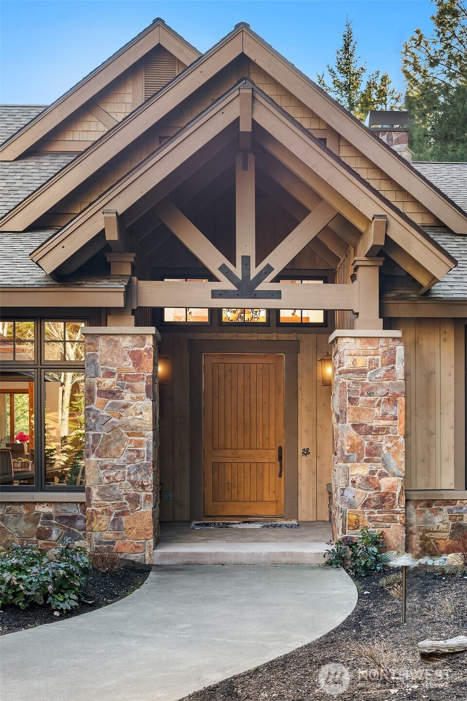 91 Rushing Water Lane , Cle Elum, WA 98922-3175