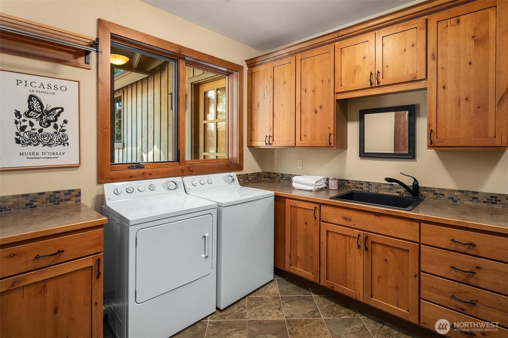 91 Rushing Water Lane , Cle Elum, WA 98922-3175