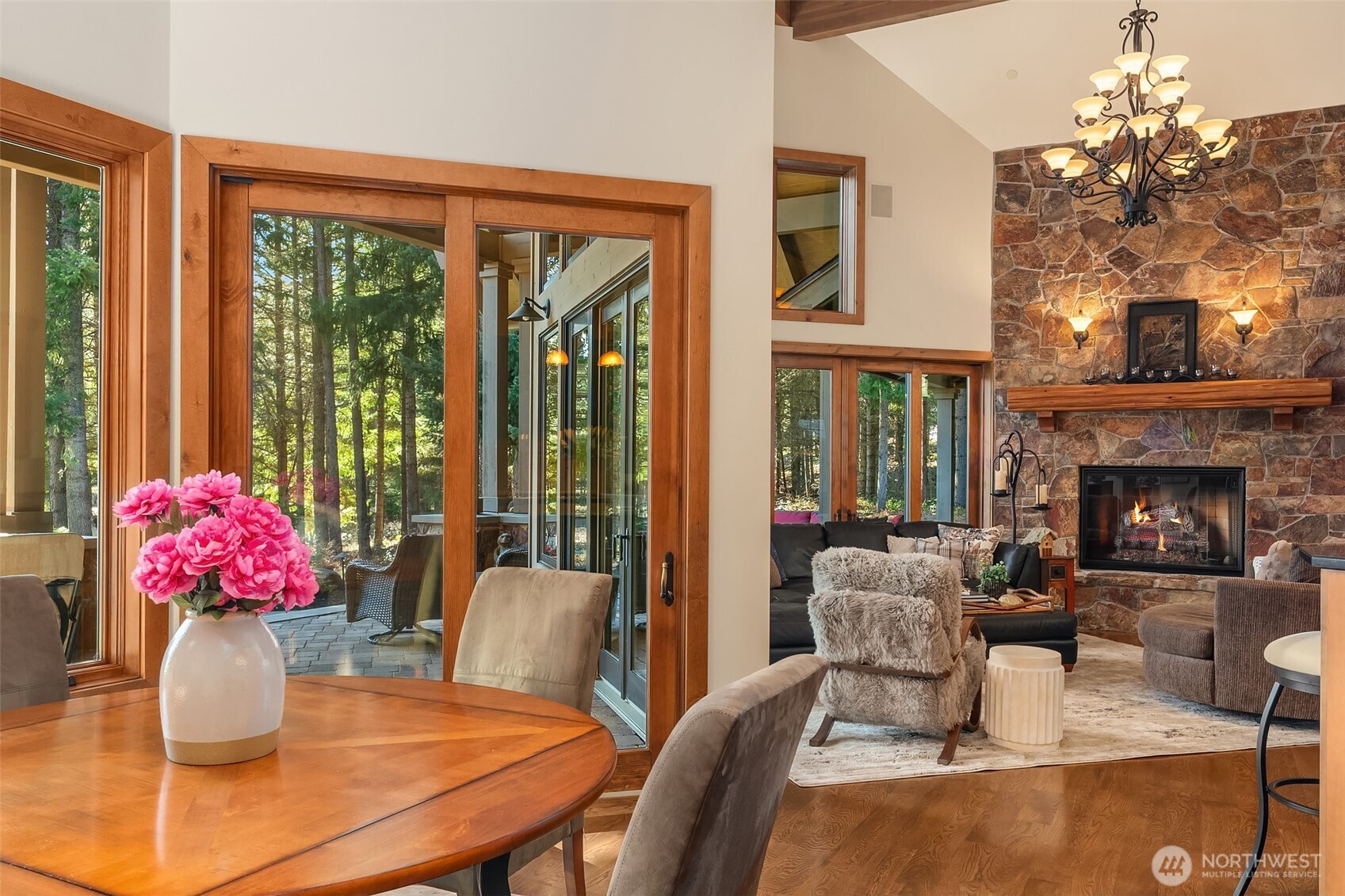 91 Rushing Water Lane , Cle Elum, WA 98922-3175