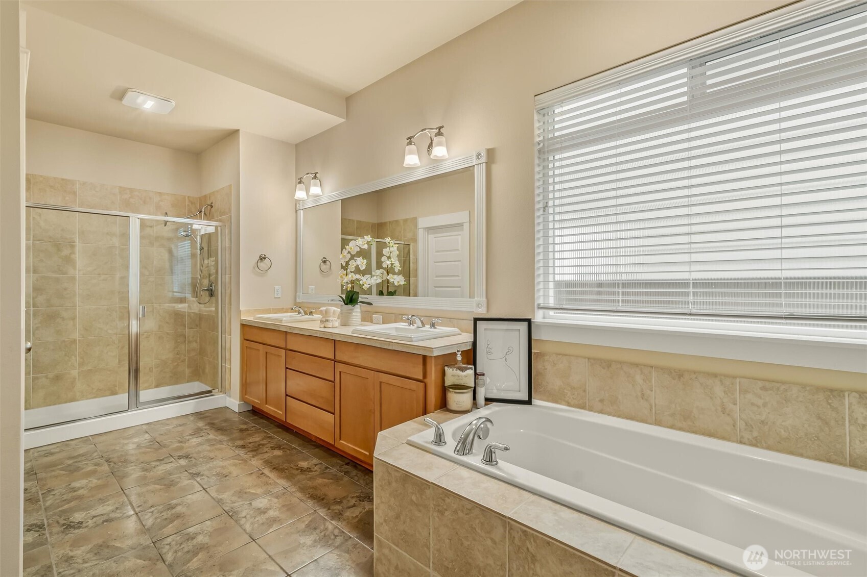 3824 222nd Place SE, Bothell, WA 98021