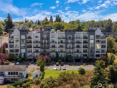 320 E 32nd Street #108, Tacoma, WA 98404