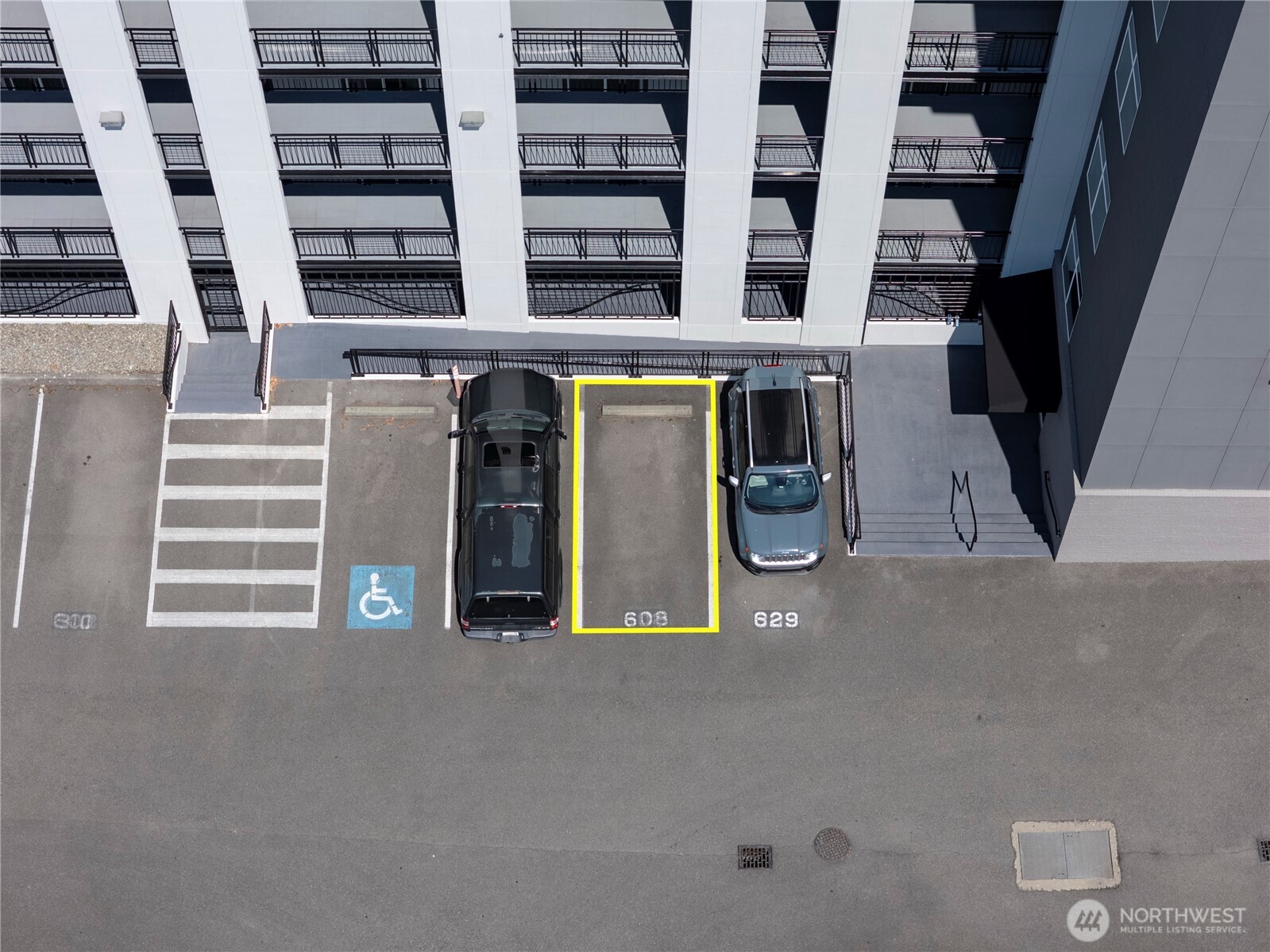 320 E 32nd Street #108, Tacoma, WA 98404