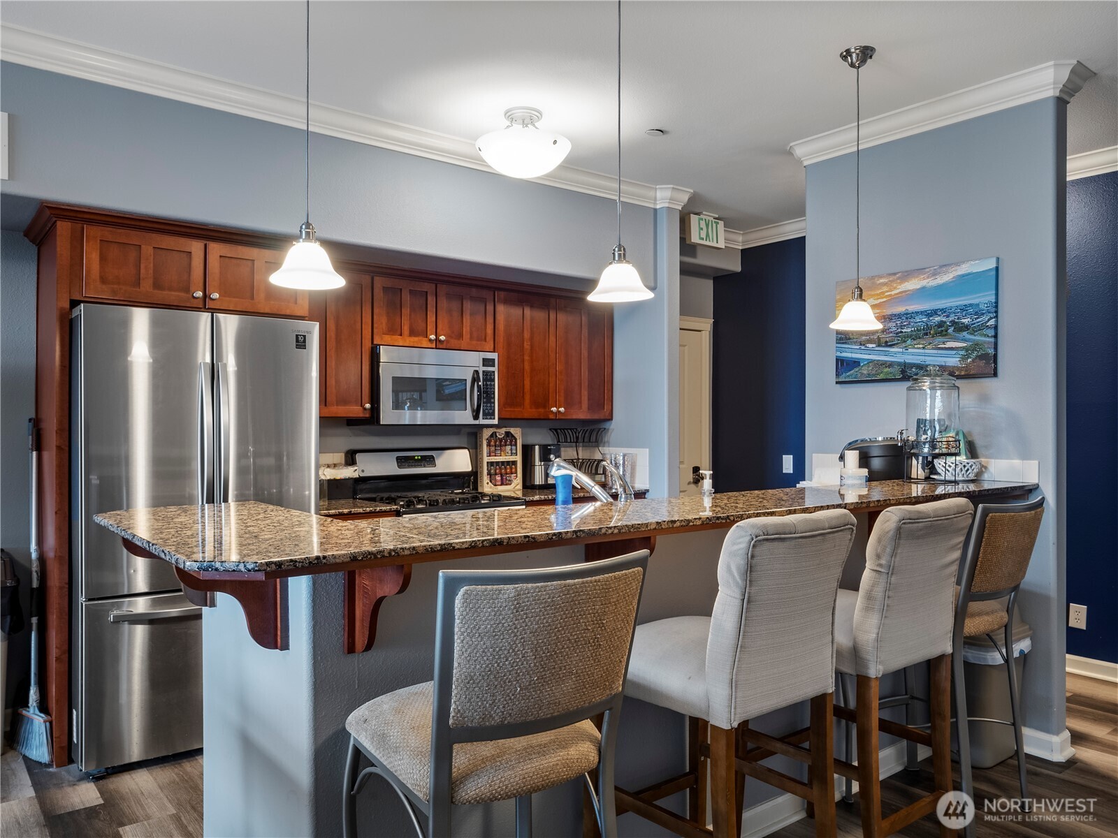 320 E 32nd Street #108, Tacoma, WA 98404