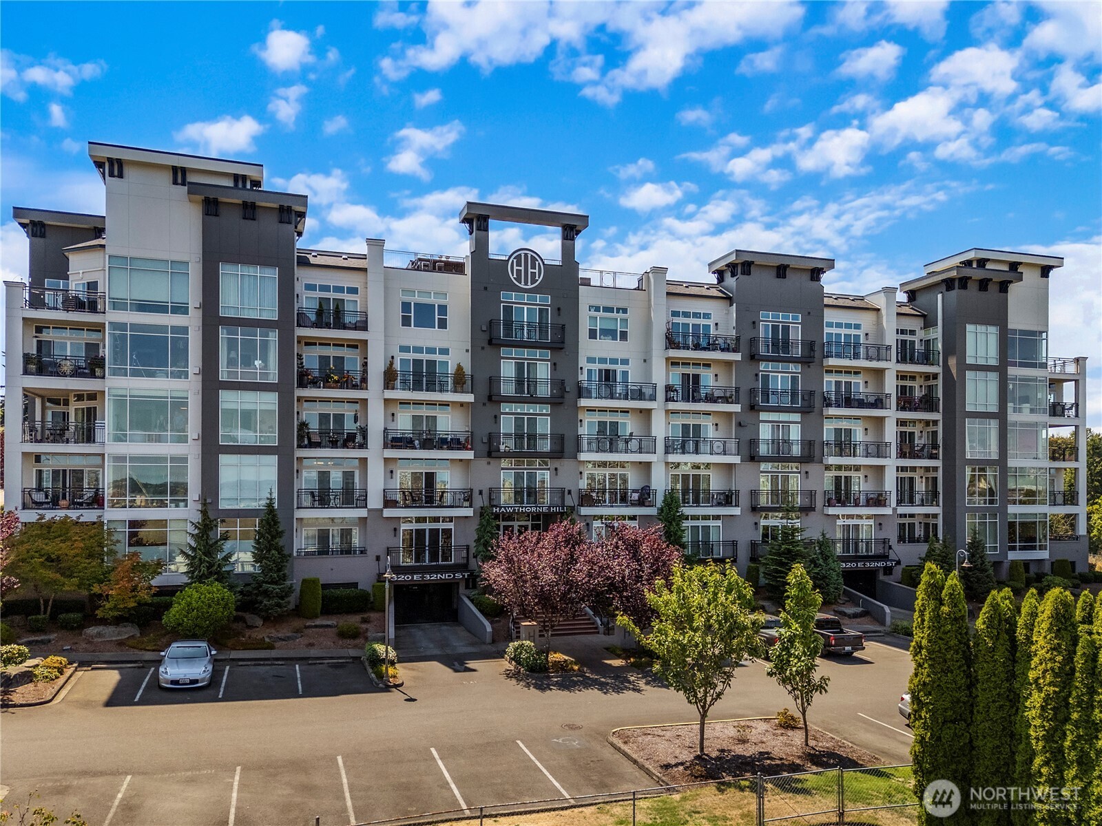 320 E 32nd Street #108, Tacoma, WA 98404