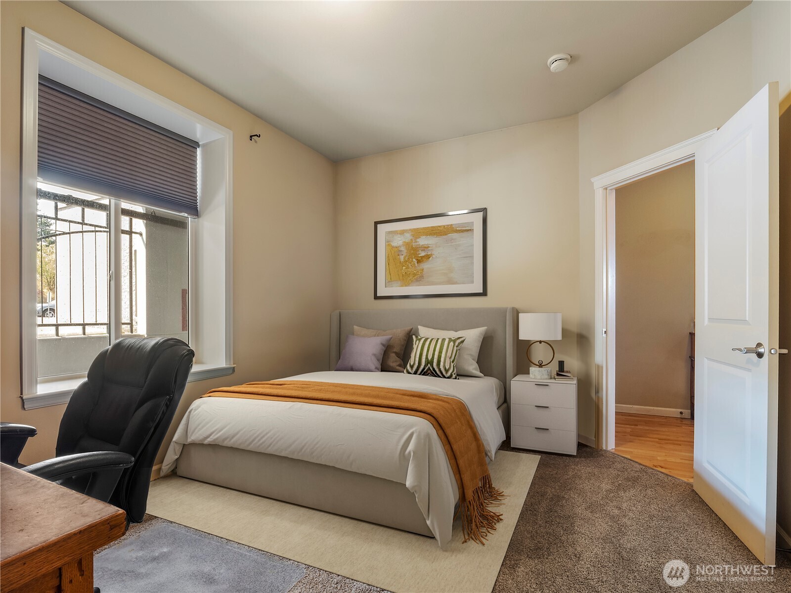 320 E 32nd Street #108, Tacoma, WA 98404