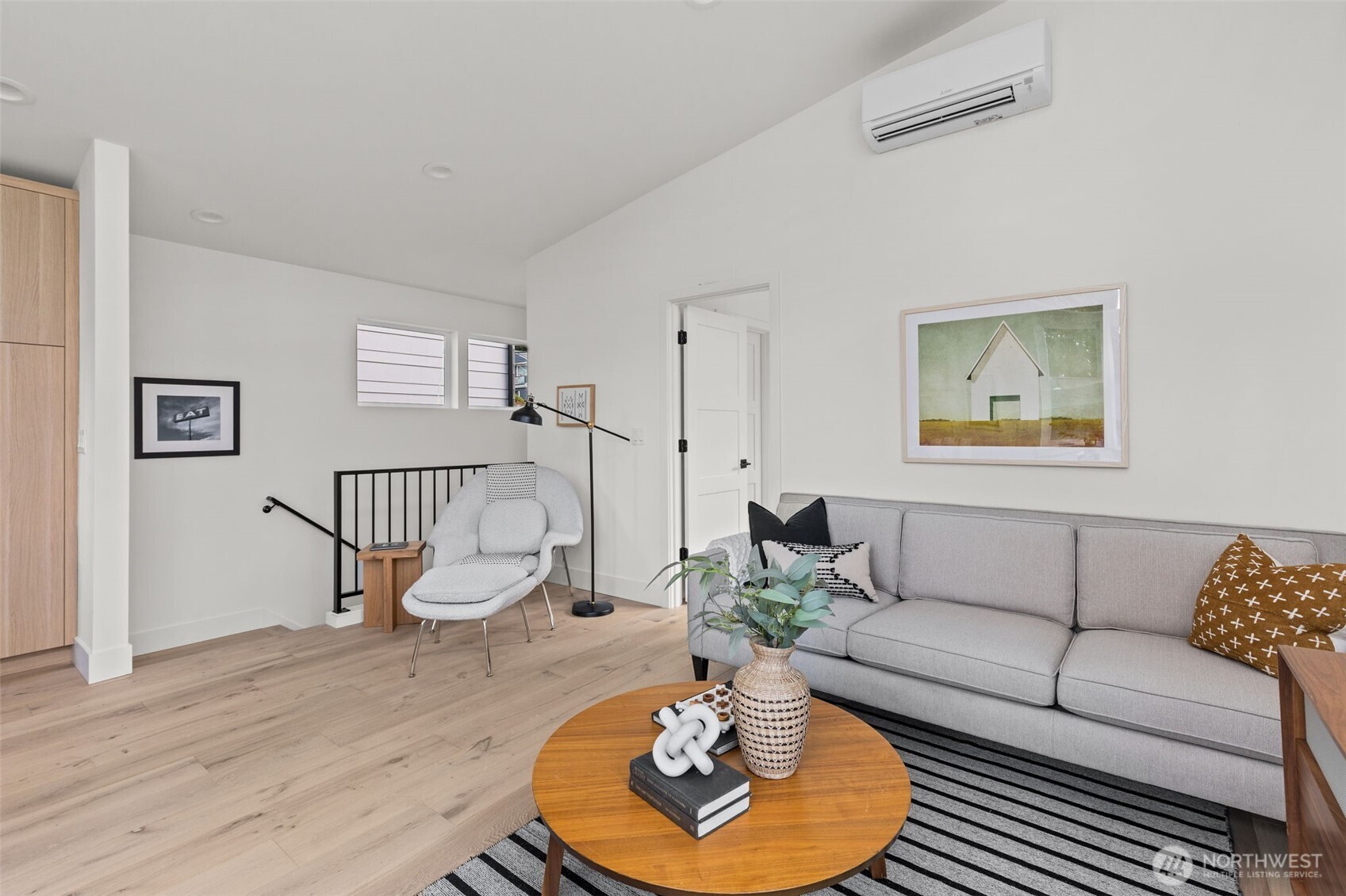 8407 42nd Avenue SW, Seattle, WA 98136