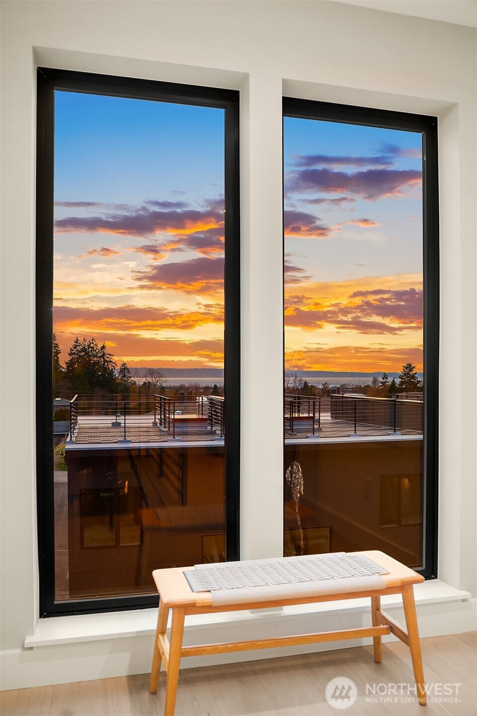 614 5th Avenue S #B103, Edmonds, WA 98020