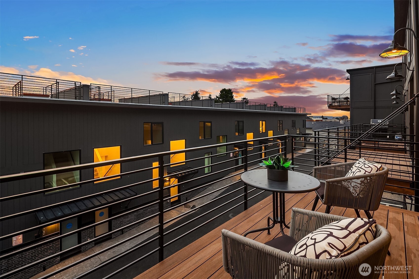 614 5th Avenue S #B103, Edmonds, WA 98020