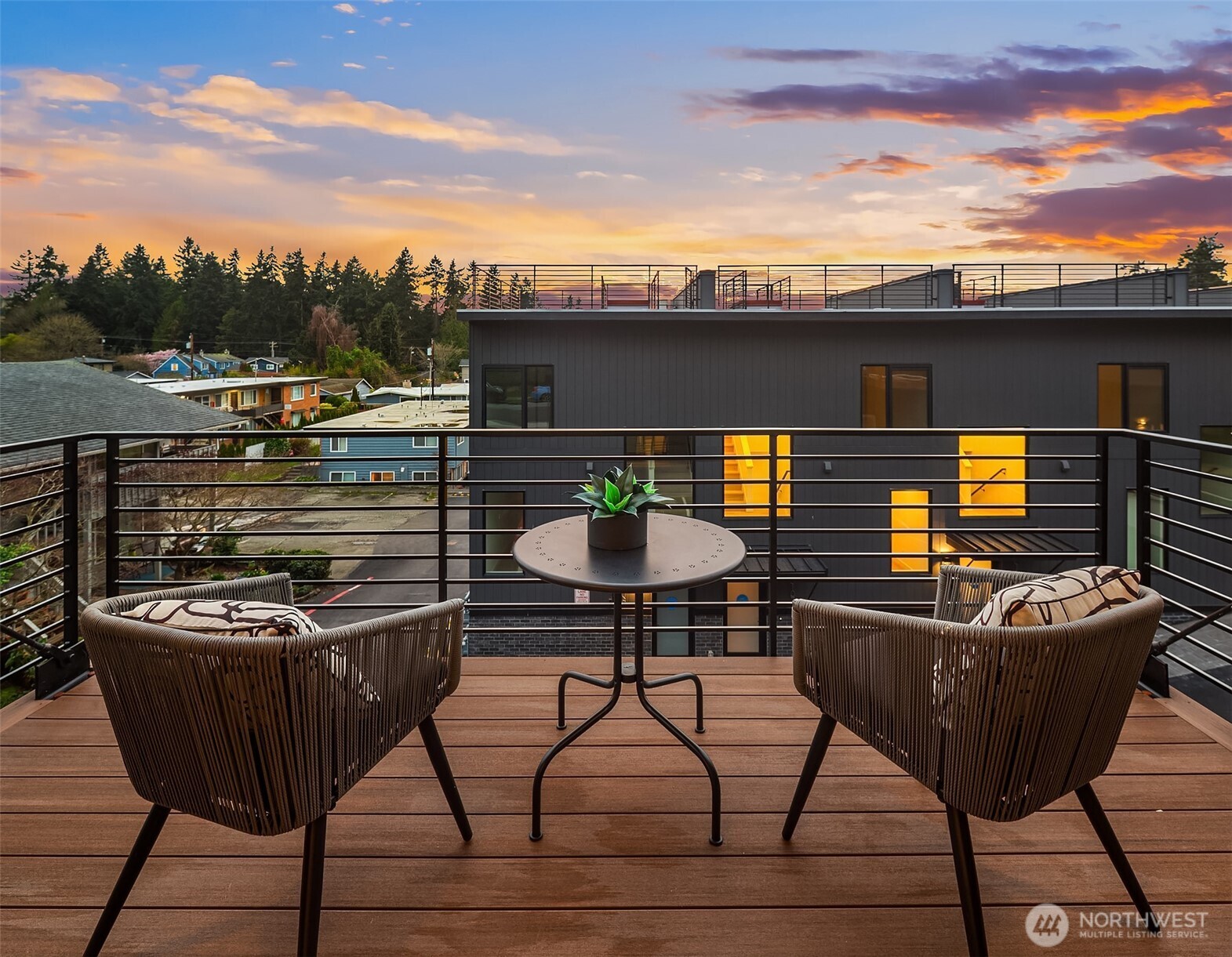 614 5th Avenue S #B103, Edmonds, WA 98020