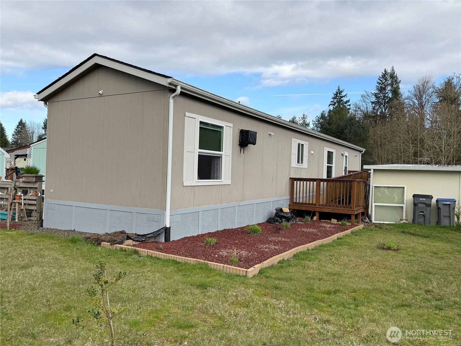 1260 SE Carl Pickle Drive #Spc#80, Port Orchard, WA 98366