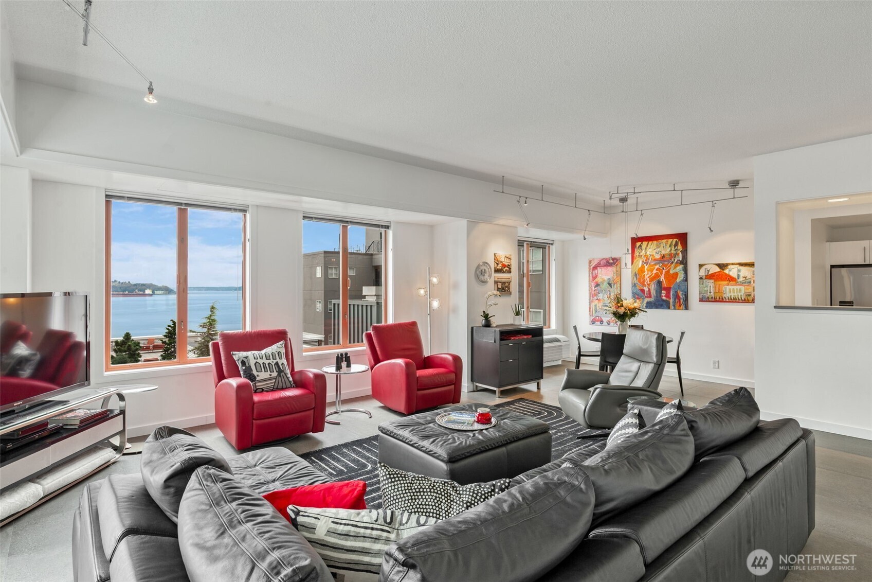 98 Union Street #206, Seattle, WA 98101