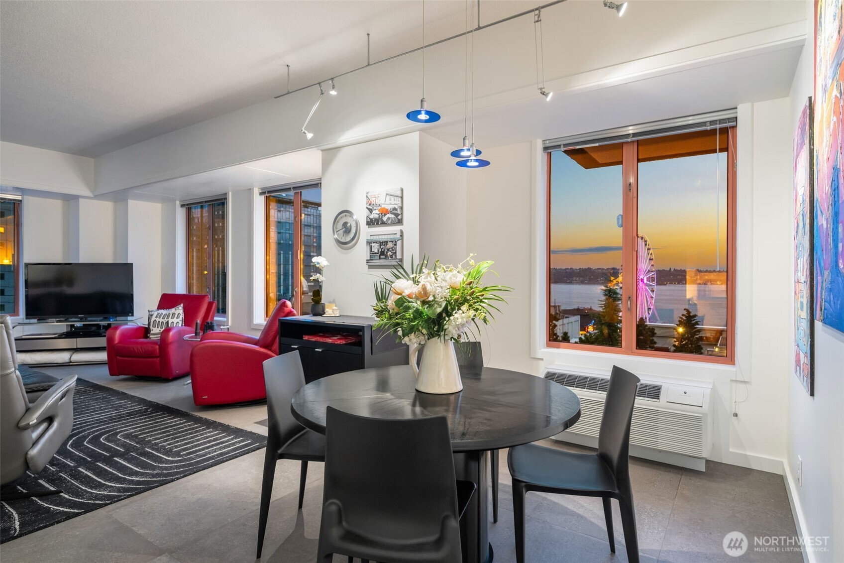 98 Union Street #206, Seattle, WA 98101