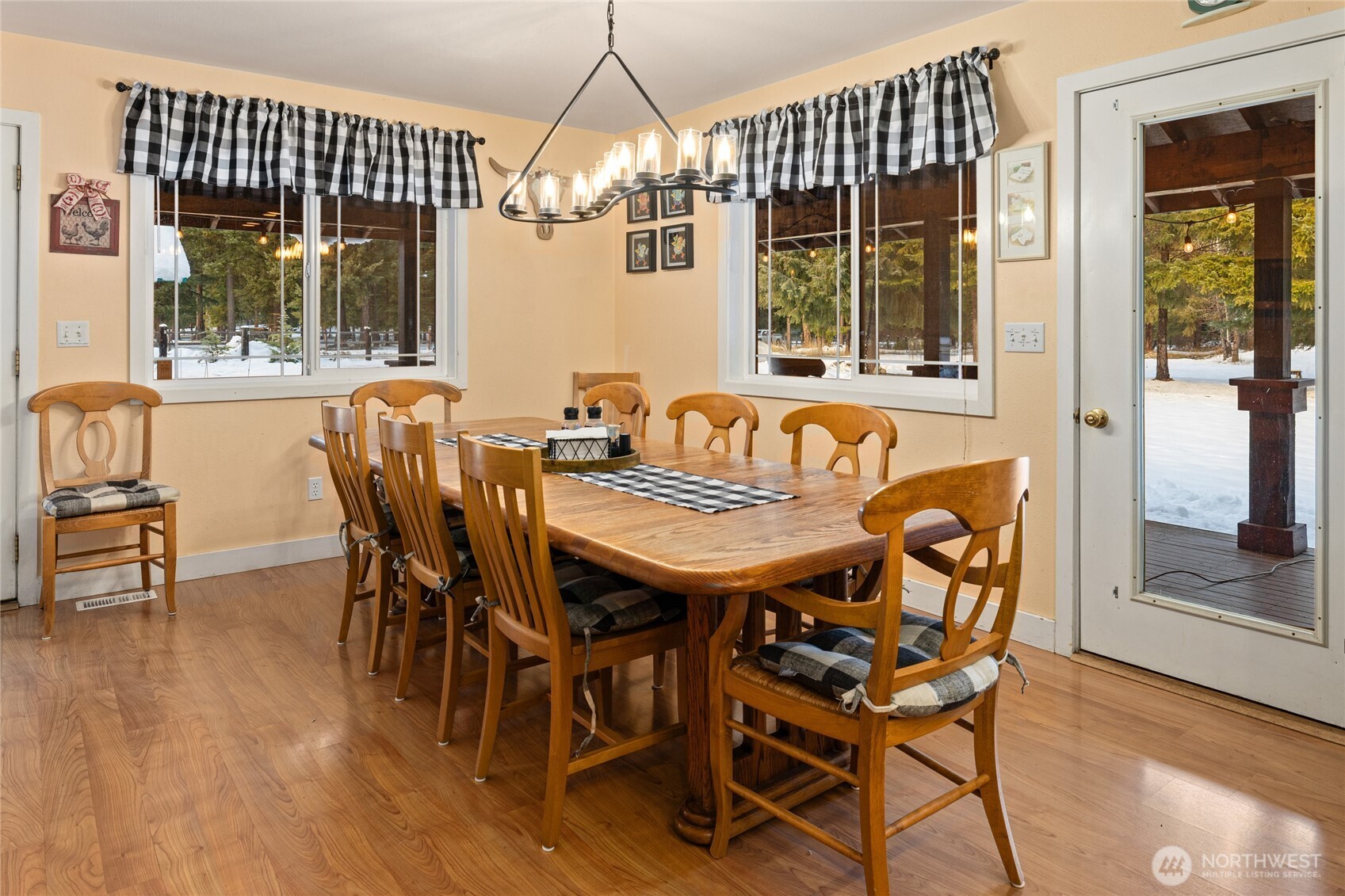 400 Chelan Lane , Cle Elum, WA 98922