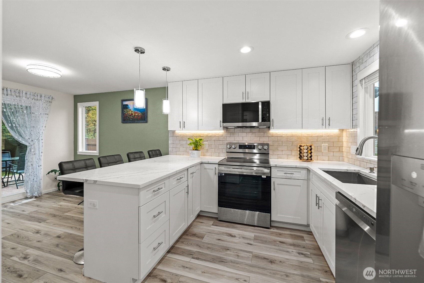 13324 NE 138th Pl , Kirkland, WA 98034