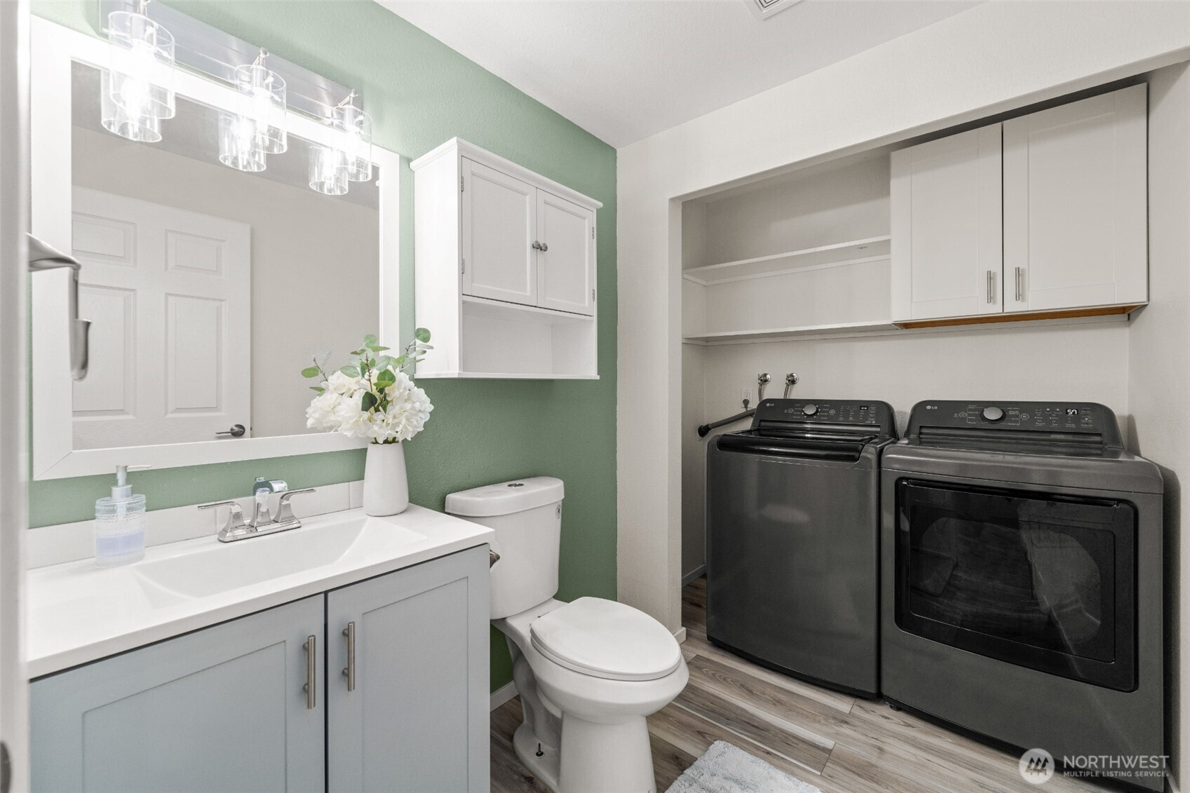 13324 NE 138th Pl , Kirkland, WA 98034