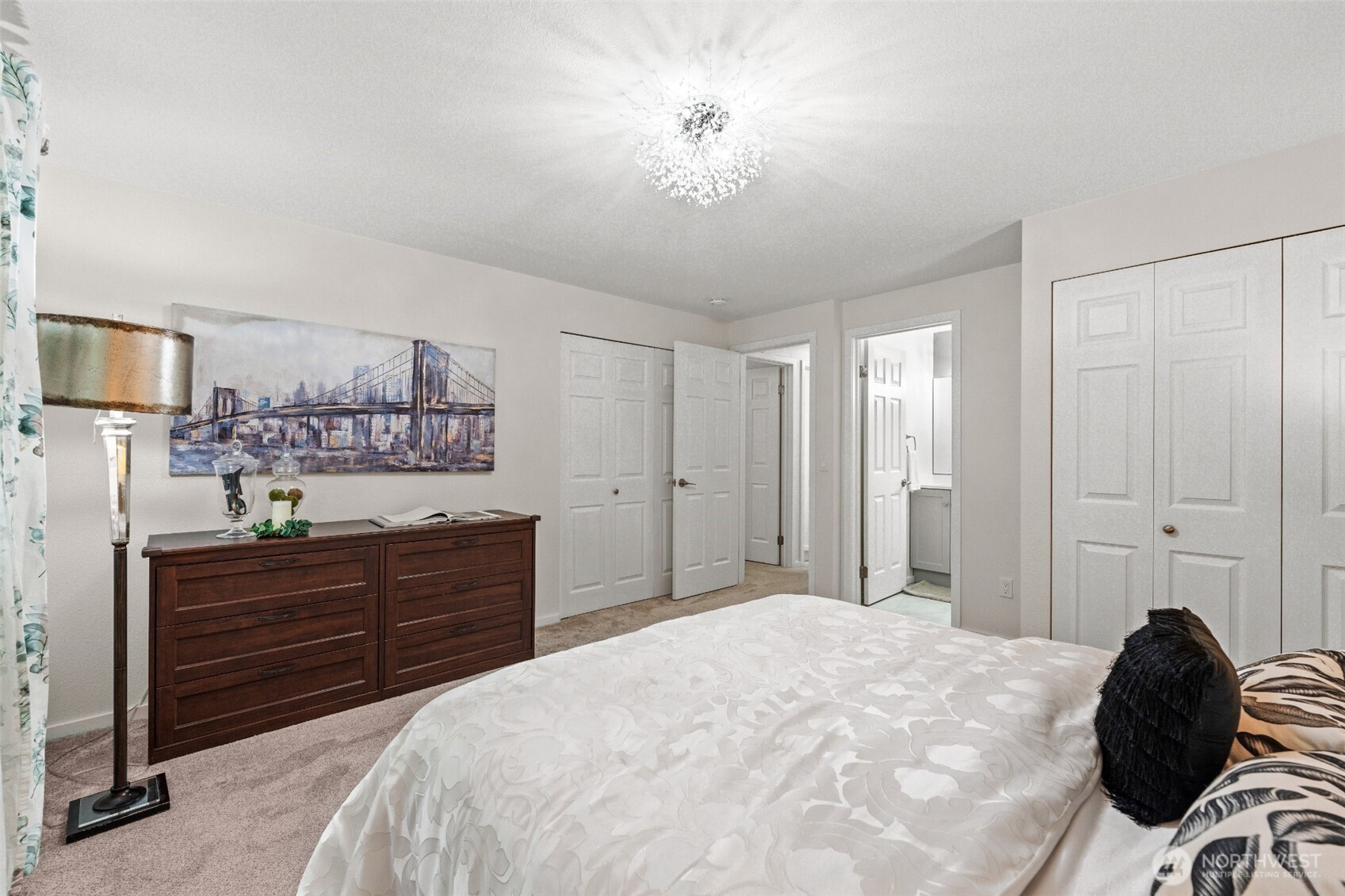 13324 NE 138th Pl , Kirkland, WA 98034