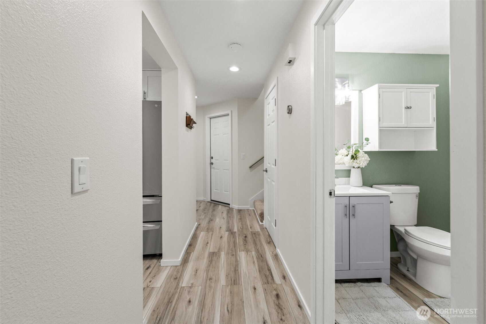 13324 NE 138th Pl , Kirkland, WA 98034