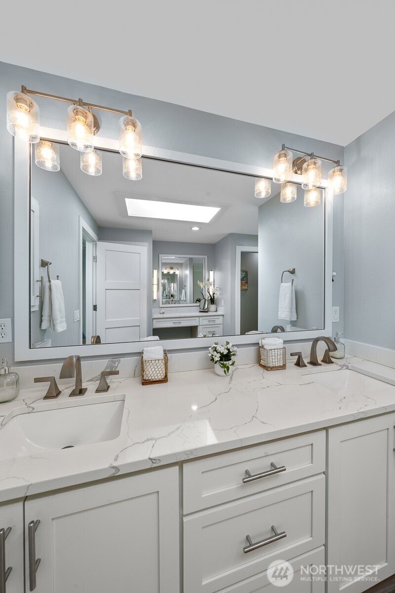 4830 88th Place SE, Mercer Island, WA 98040