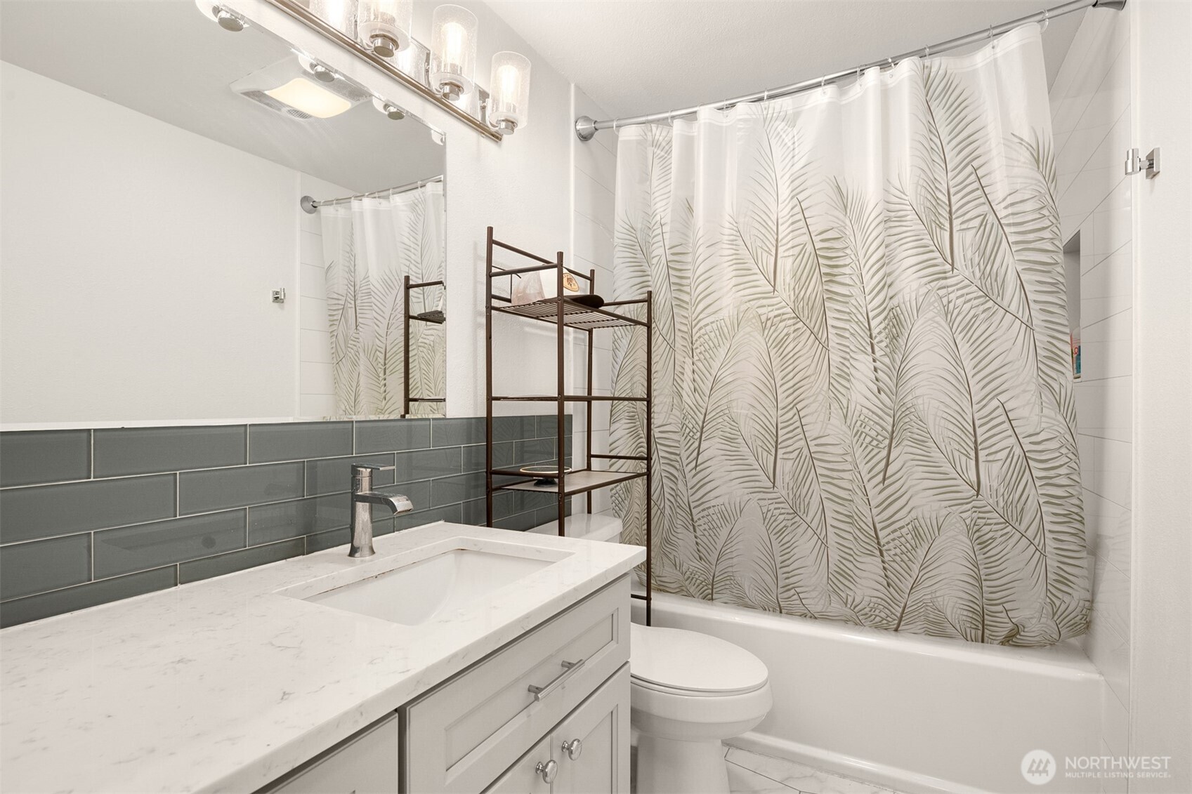 220 SW Clark Street #B304, Issaquah, WA 98027