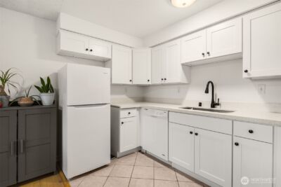 220 SW Clark Street #B304, Issaquah, WA 98027 - Photo 3