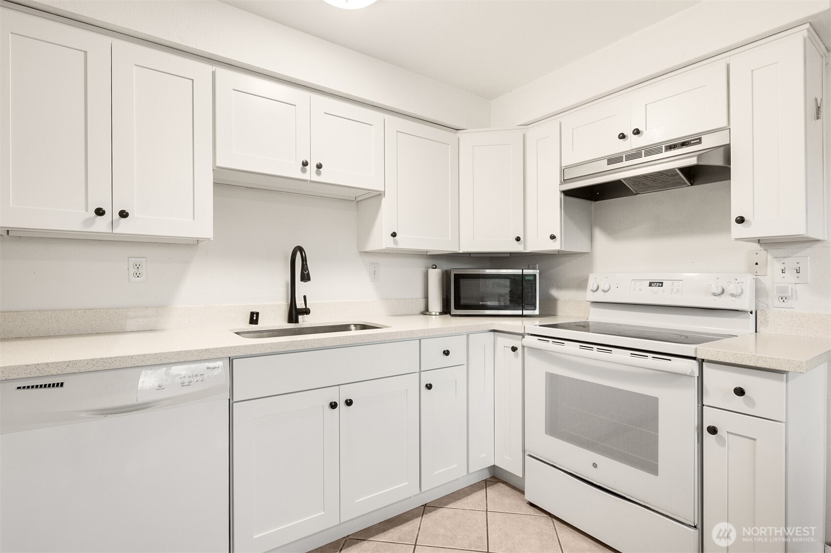 220 SW Clark Street #B304, Issaquah, WA 98027