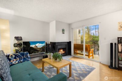 220 SW Clark Street #B304, Issaquah, WA 98027 - Photo 10
