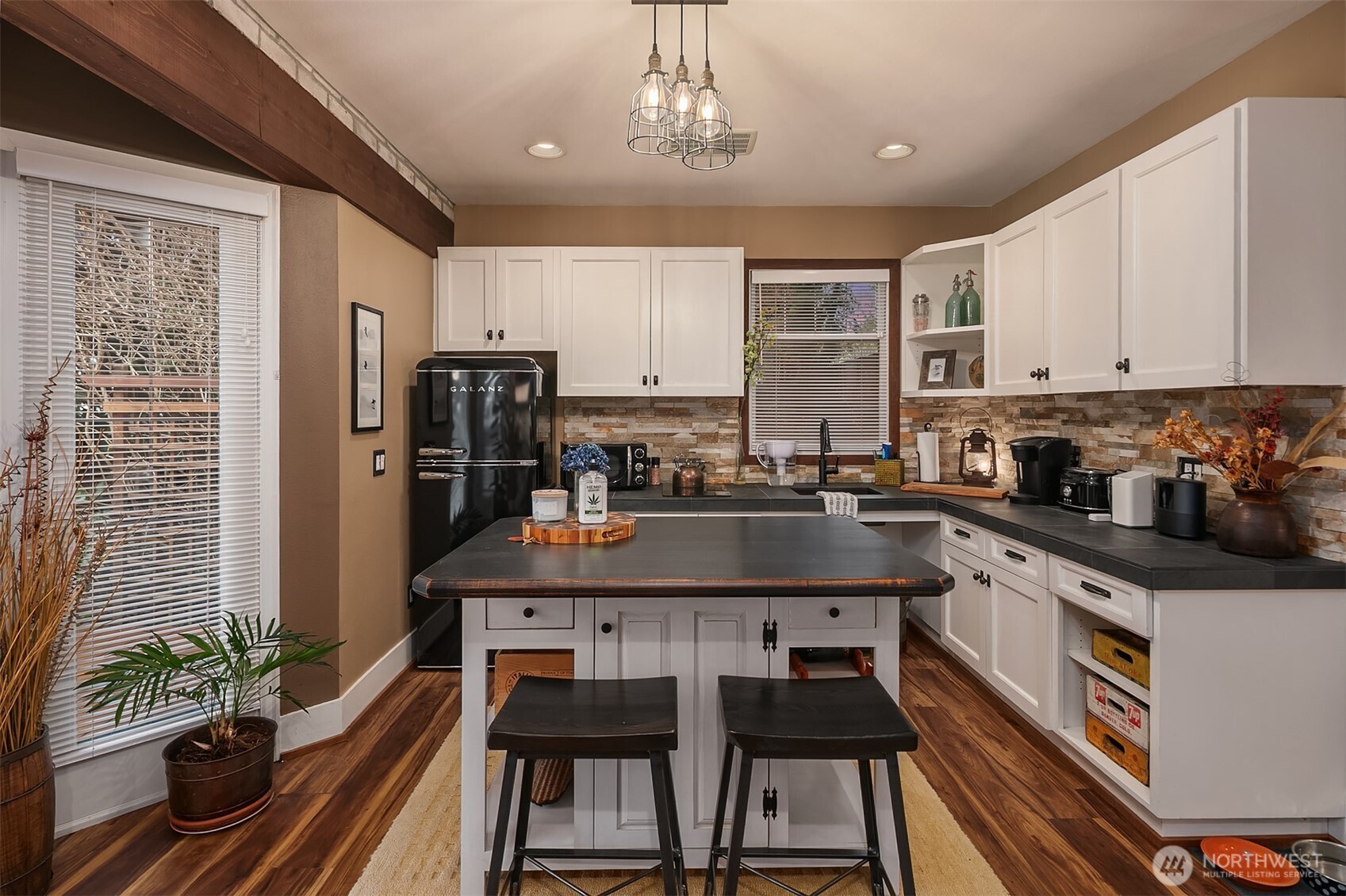 9225 Olympic View Drive , Edmonds, WA 98020