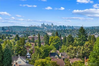 8521 Roosevelt Way NE, Seattle, WA 98115 - Photo 7