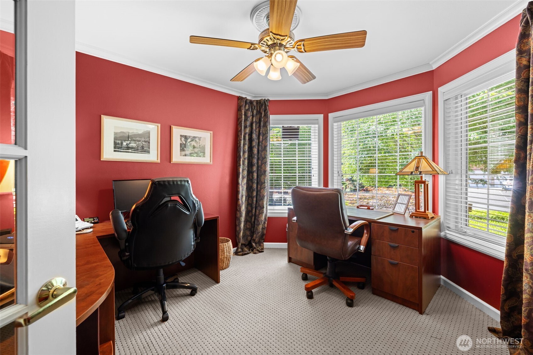 19710 222nd Avenue NE, Woodinville, WA 98077