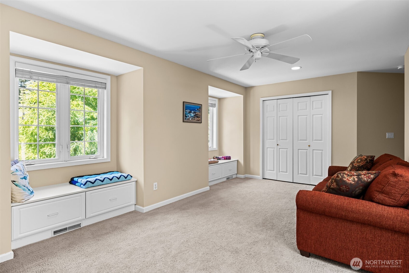 19710 222nd Avenue NE, Woodinville, WA 98077