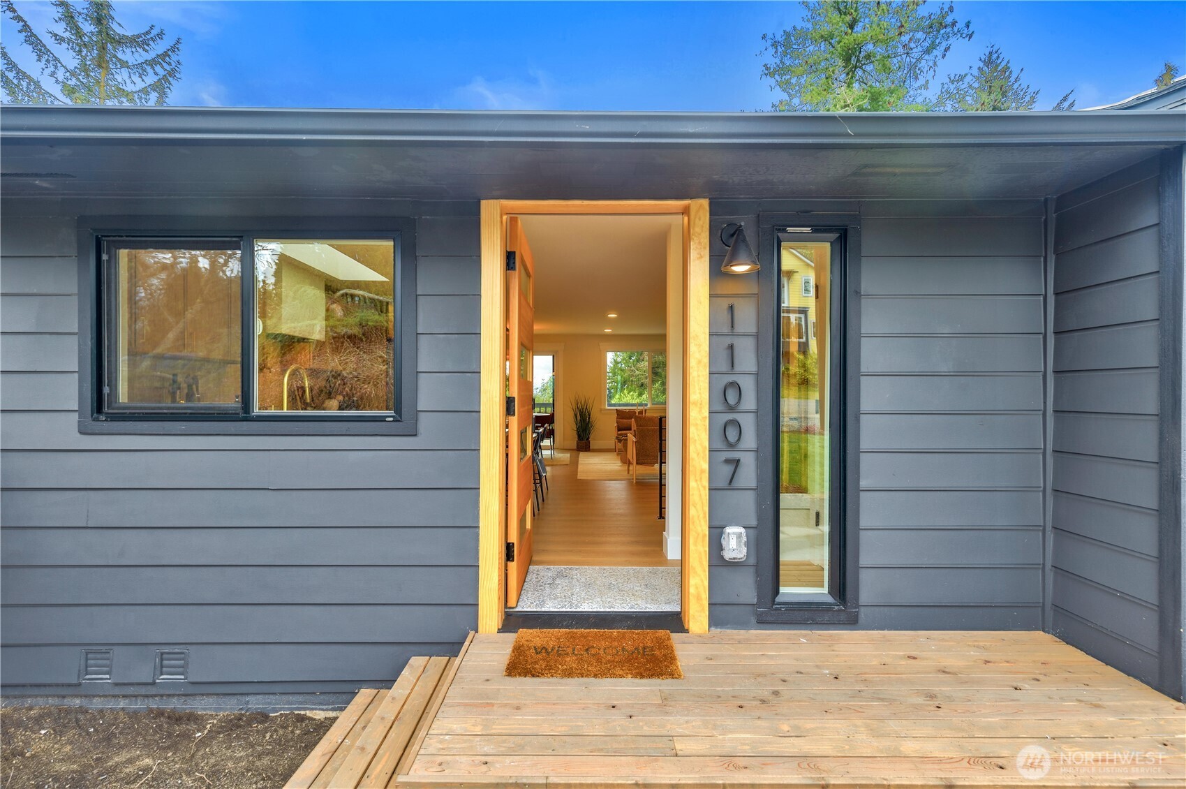 11007 2nd Avenue NW, Seattle, WA 98177