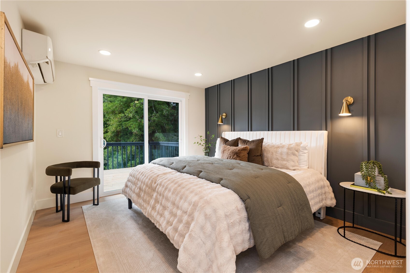 11007 2nd Avenue NW, Seattle, WA 98177